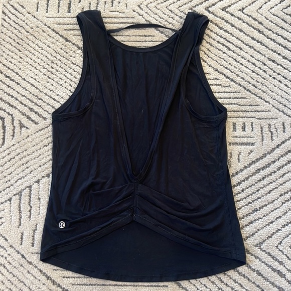 Lululemon Cinched back tank 6 - Picture 3 of 5
